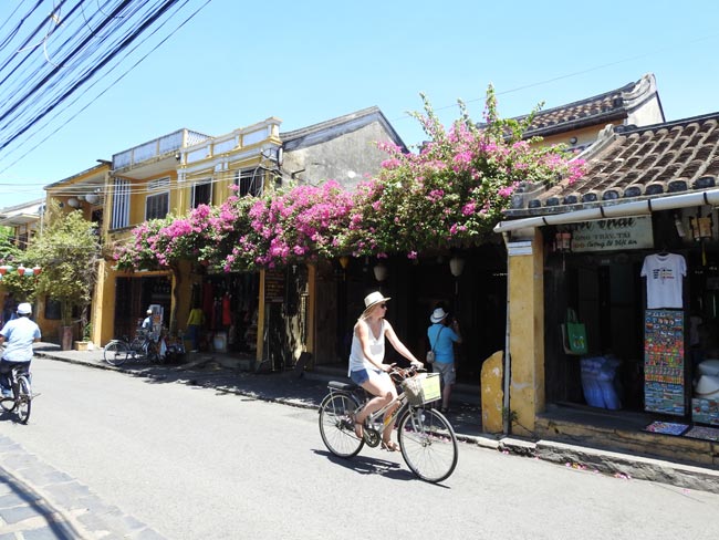 Cycling in Hoian Old Town