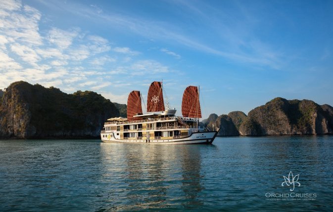 Orchid Cruises in Lan Ha Bay Orchid Cruises in Lan Ha Bay