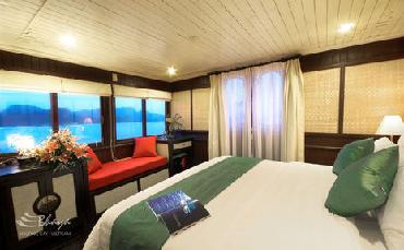 Bhaya Deluxe Cabin, halong Bay, Vietnam Bhaya Deluxe Cabin, halong Bay, Vietnam