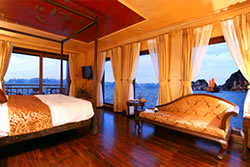 Halong Violet Junk Cabin