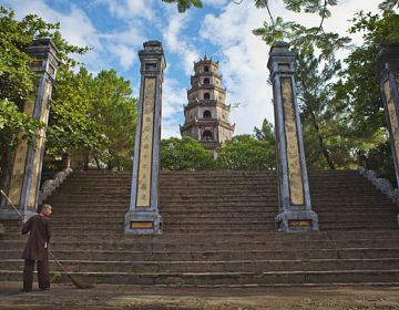 Hue City Tour